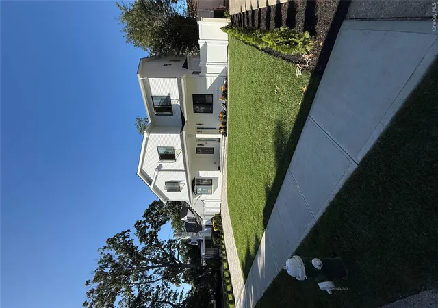 Photo 2 of Single family home for sale at 448 Coolidge St, Hempstead, NY 11552 | MLS# 1042857 | Listing updated on 2026-09-14
