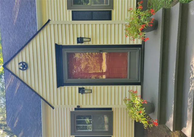 Photo 2 of Sale Pending at 1078 Salt Point Turnpike, Pleasant Valley, NY 12569 | MLS# 1043346 | Listing updated on 2026-09-23