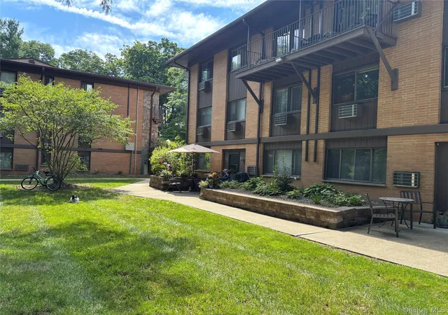 Photo 2 of Condo for sale at 10 Oakwood Ter #37, New Windsor, NY 12553 | MLS# 1043409 | Listing updated on 2026-09-14
