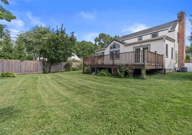 Photo 4 of Single family home for sale at 136 Wilmot Cir, New Rochelle, NY 10583 | MLS# 1043497 | Listing updated on 2026-09-15
