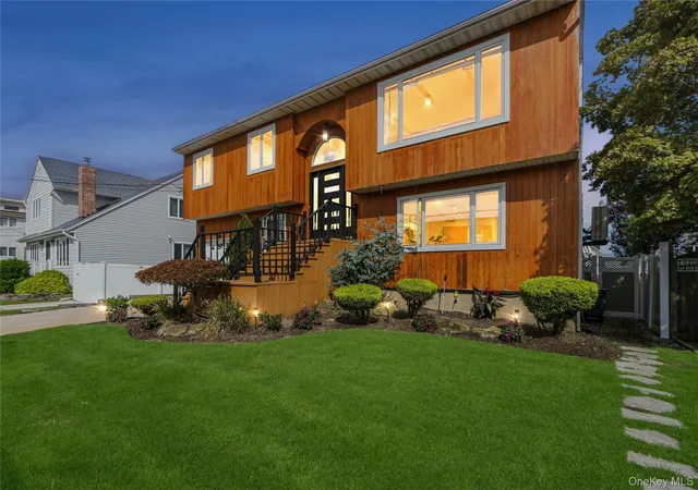 Photo 2 of Single family home for sale at 2607 Is Channel Rd, Hempstead, NY 11783 | MLS# 1043558 | Listing updated on 2026-09-11