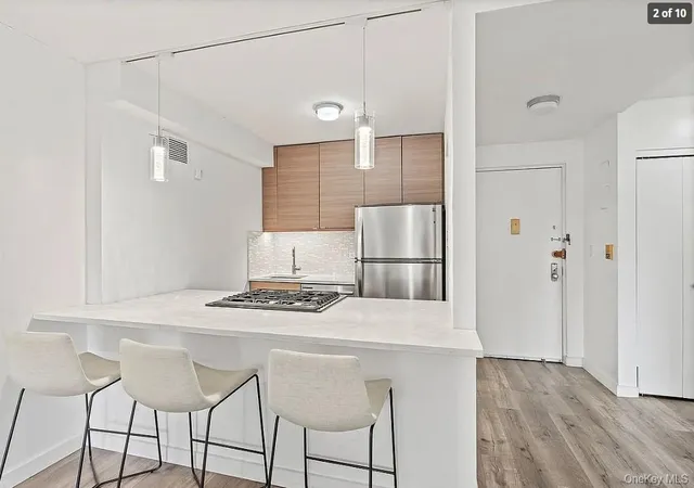 Photo 1 of Condo for sale at 280 Rector Pl #9H, New York, NY 10280 | MLS# 1043673 | Listing updated on 2026-09-14