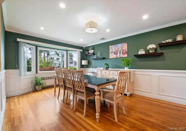 Photo 3 of Sale Pending at 84 Cedar Dr, Oyster Bay, NY 11735 | MLS# 1043696 | Listing updated on 2026-09-15