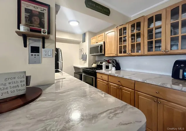 Photo 3 of House for sale at 130 Beach 121st St #3B, New York, NY 11694 | MLS# 1043749 | Listing updated on 2026-09-08
