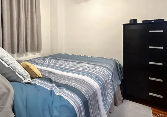 Photo 4 of House for sale at 130 Beach 121st St #3B, New York, NY 11694 | MLS# 1043749 | Listing updated on 2026-09-08