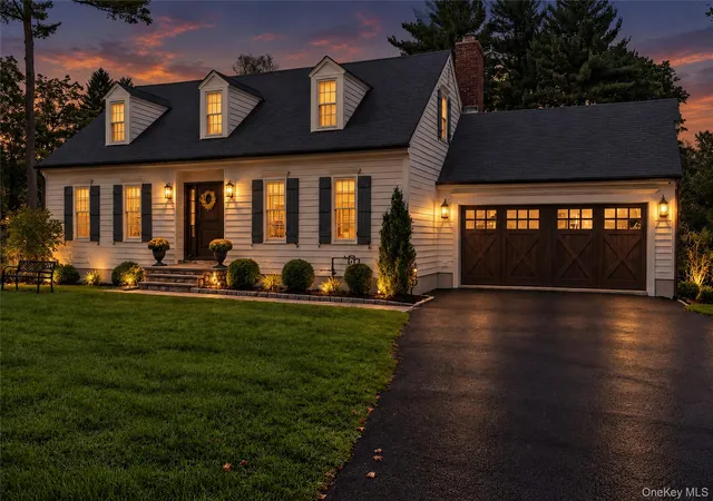 Photo 3 of Single family home for sale at 406 Bedford Rd, New Castle, NY 10514 | MLS# 1044050 | Listing updated on 2026-09-13