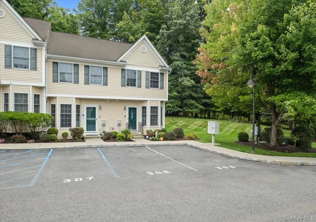 Photo 1 of Condo for sale at 307 Alexandra Ct, Carmel, NY 10512 | MLS# 1044188 | Listing updated on 2026-09-15