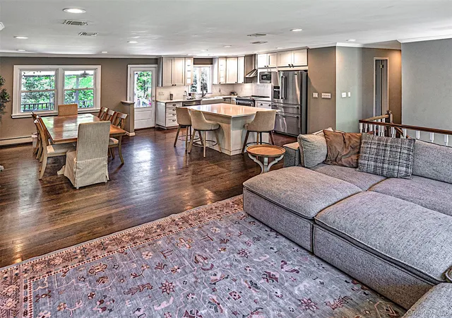 Photo 3 of Single family home for sale at 34 Waterbury Rd, Warwick (town), NY 10990 | MLS# 1044401 | Listing updated on 2026-09-11