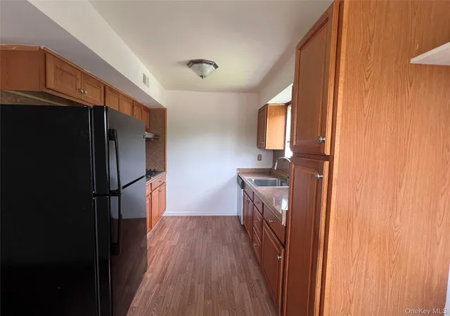 Listing Photo 4 - Condo for sale in building located at 26 Cooper, Poughkeepsie, NY K9J - Unit #403