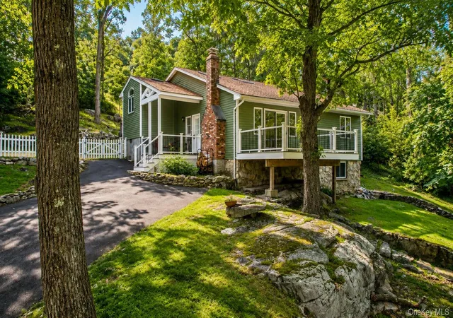 Photo 1 of Single family home for sale at 31 Pleasant Rd, Putnam Valley, NY 10537 | MLS# 1044775 | Listing updated on 2026-09-15
