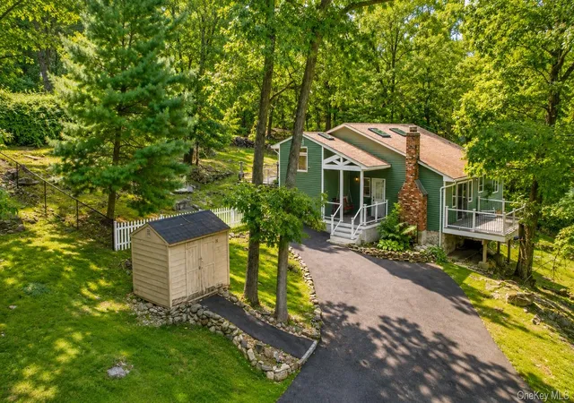 Photo 3 of Single family home for sale at 31 Pleasant Rd, Putnam Valley, NY 10537 | MLS# 1044775 | Listing updated on 2026-09-15
