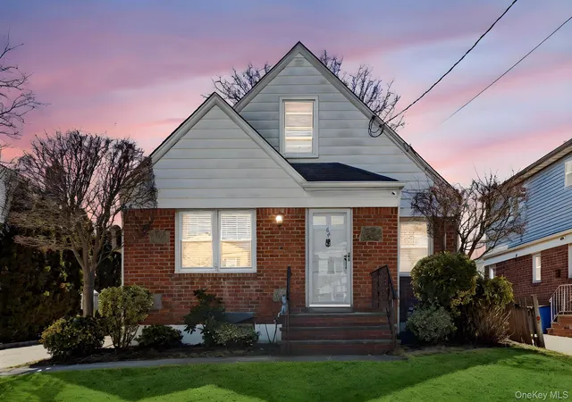 Photo 3 of Sale Pending at 64 W Fenimore St, Hempstead, NY 11580 | MLS# 1044892 | Listing updated on 2026-10-03