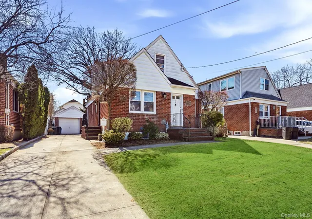 Photo 3 of Sale Pending at 64 W Fenimore St, Hempstead, NY 11580 | MLS# 1044892 | Listing updated on 2026-10-03