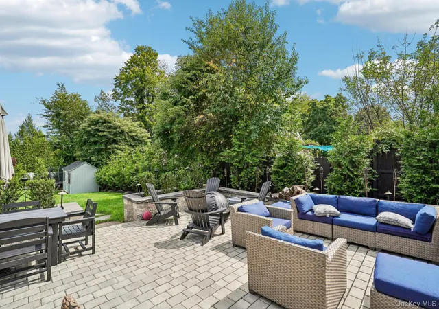Photo 2 of Single family home for sale at 27 Pierce St, Clarkstown, NY 10954 | MLS# 1044939 | Listing updated on 2026-09-15