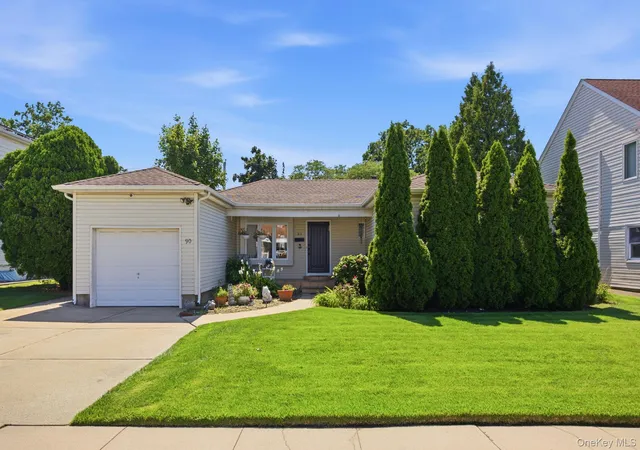 Photo 1 of Single family home for sale at 90 Joseph St, North Hempstead, NY 11040 | MLS# 1044948 | Listing updated on 2026-09-14