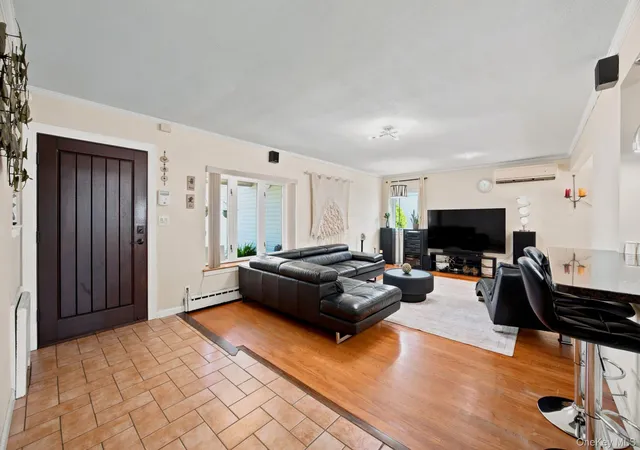 Photo 4 of Single family home for sale at 90 Joseph St, North Hempstead, NY 11040 | MLS# 1044948 | Listing updated on 2026-09-14