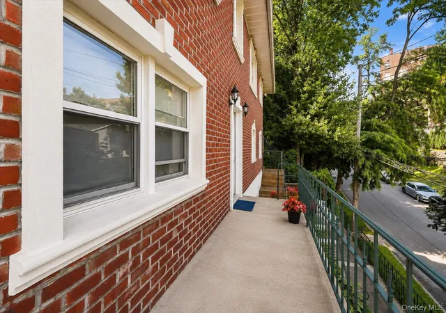 Photo 3 of House for sale at 62 Raybrook Rd, Yonkers, NY 10704 | MLS# 1045200 | Listing updated on 2026-09-12