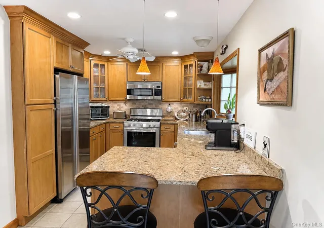 Photo 4 of Single family home for sale at 135 Kings Hwy, Orangetown, NY 10962 | MLS# 1045242 | Listing updated on 2026-10-03