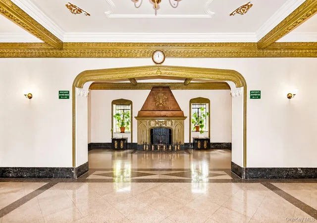 Photo 3 of House for sale at 60 W Broad St #1L, Mount Vernon, NY 10552 | MLS# 1045505 | Listing updated on 2026-09-10