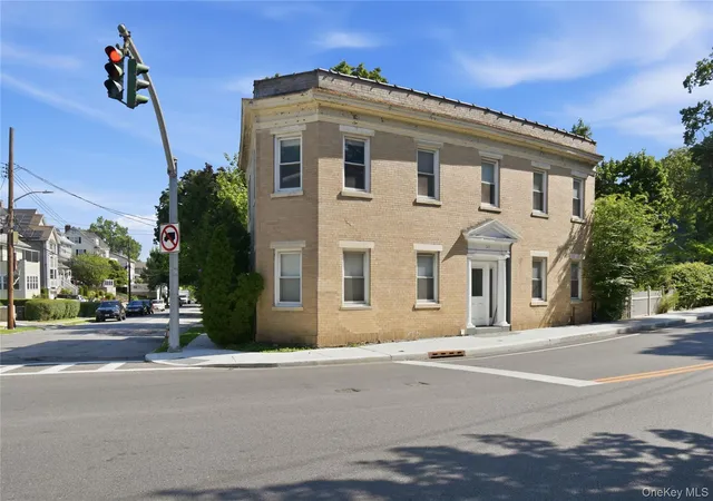 Photo 30 of Single family home for sale at 145 Lincoln Ave, Pelham, NY 10803 | MLS# 1045546 | Listing updated on 2026-10-03