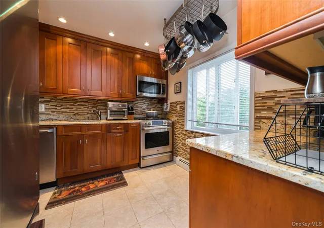 Photo 3 of Condo for sale at 838 Pelhamdale Ave #2H, New Rochelle, NY 10801 | MLS# 1045560 | Listing updated on 2026-09-12