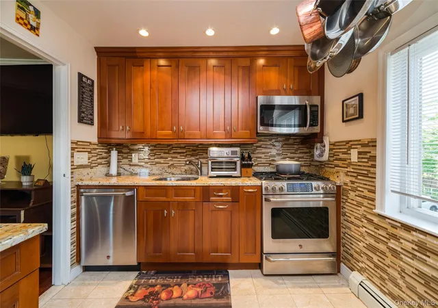 Photo 3 of House for sale at 838 Pelhamdale Ave #2H, New Rochelle, NY 10801 | MLS# 1045560 | Listing updated on 2026-09-12