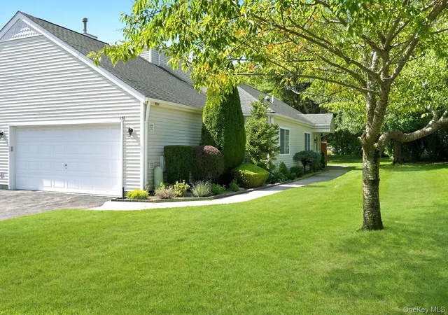 Condo for sale at 156 Farm House Ct, Brookhaven, NY 11949 | MLS# 1045911