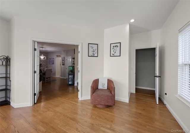 Photo 3 of Condo for sale at 4 Sunflower Ridge Rd, Brookhaven, NY 11720 | MLS# 1046047 | Listing updated on 2026-09-15