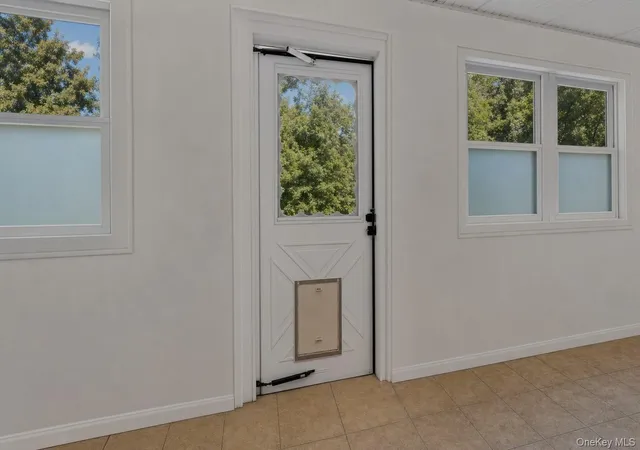 Photo 3 of Single family home for sale at 4 Grove St, Monroe, NY 10926 | MLS# 1046180 | Listing updated on 2026-09-23