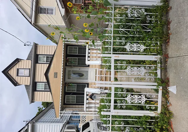 Photo 2 of Single family home for sale at 90 51 201 Street, New York, NY 11423 | MLS# 1046299 | Listing updated on 2026-09-13