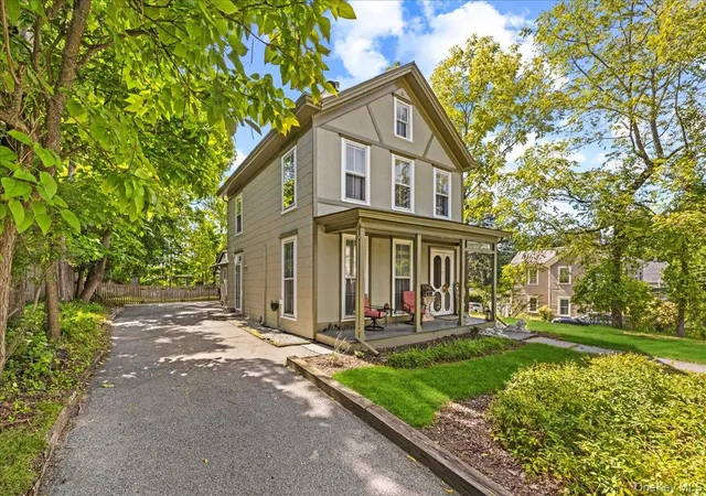 Photo 3 of Single family home for sale at 85 West St, Warwick (town), NY 10990 | MLS# 1046455 | Listing updated on 2026-09-26