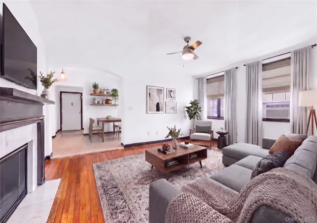 Condo for sale at 808 Bronx River Rd #6C, Yonkers, NY 10708 | MLS# 1046464