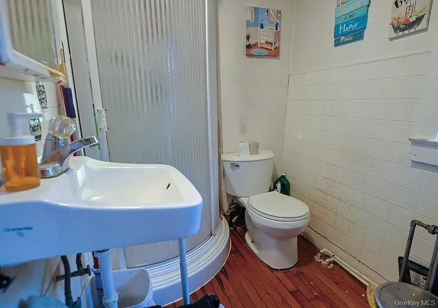 Photo 3 of Single family home for sale at 580 Route 17m, Middletown, NY 10940 | MLS# 1046630 | Listing updated on 2026-10-01