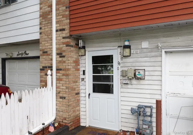 Photo 3 of Single family home for sale at 63 Greenway Ter, Wallkill, NY 10941 | MLS# 1046642 | Listing updated on 2026-10-03