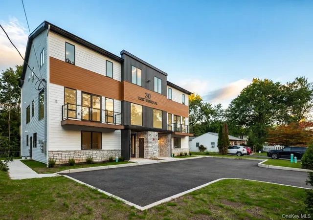 Photo 2 of Condo for sale at 30 Northbrook Rd #201, Ramapo, NY 10977 | MLS# 1046701 | Listing updated on 2026-10-07