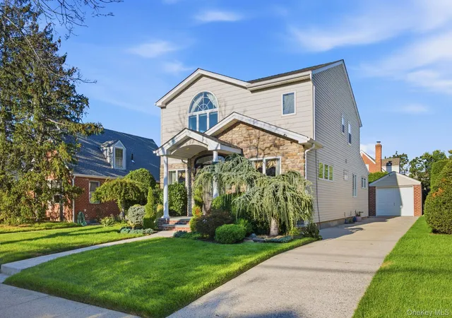 Photo 1 of Single family home for sale at 154 Celler Ave, North Hempstead, NY 11040 | MLS# 1046862 | Listing updated on 2026-09-14