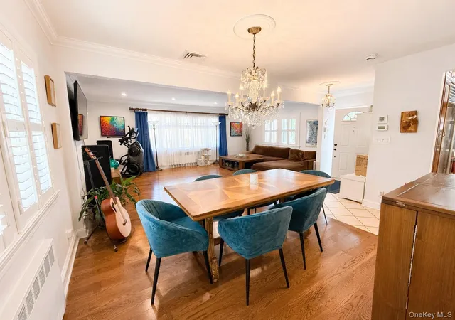 Photo 4 of Sale Pending at 515 Beach 139th St, New York, NY 11694 | MLS# 1047032 | Listing updated on 2026-09-14