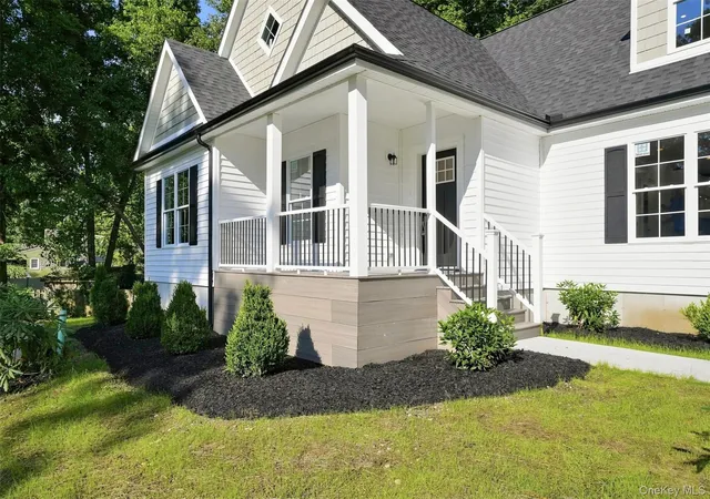 Photo 3 of Single family home for sale at 34 Innis Ave, Newburgh (town), NY 12550 | MLS# 1047151 | Listing updated on 2026-09-13