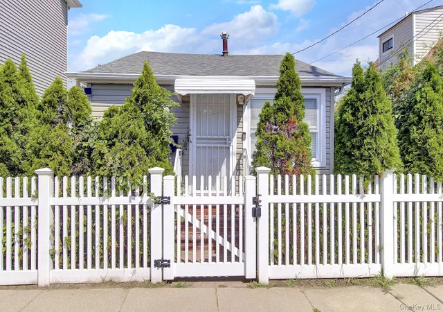 Single family home for sale at 2 Sampson St E, Hempstead, NY 11518 | MLS# 1047159