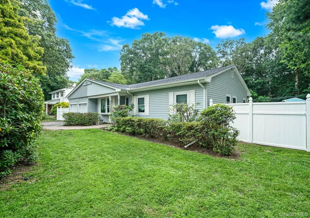Photo 2 of Single family home for sale at 12 Beecher St, Brookhaven, NY 11727 | MLS# 1047250 | Listing updated on 2026-09-15