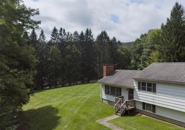Photo 3 of Single family home for sale at 39 Denman Mountain Rd, Neversink, NY 12740 | MLS# 1047404 | Listing updated on 2026-09-14