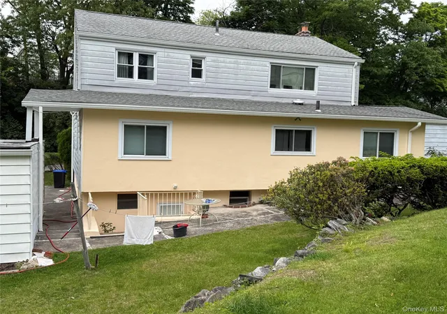 Photo 3 of Single family home for sale at 80 Roberts Ln, Yonkers, NY 10701 | MLS# 1047445 | Listing updated on 2026-09-08