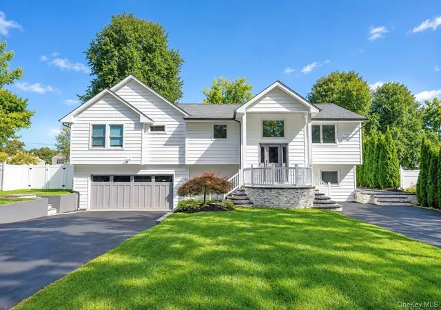Photo 1 of Single family home for sale at 15 Dillon Dr, Huntington, NY 11746 | MLS# 1047498 | Listing updated on 2026-09-13