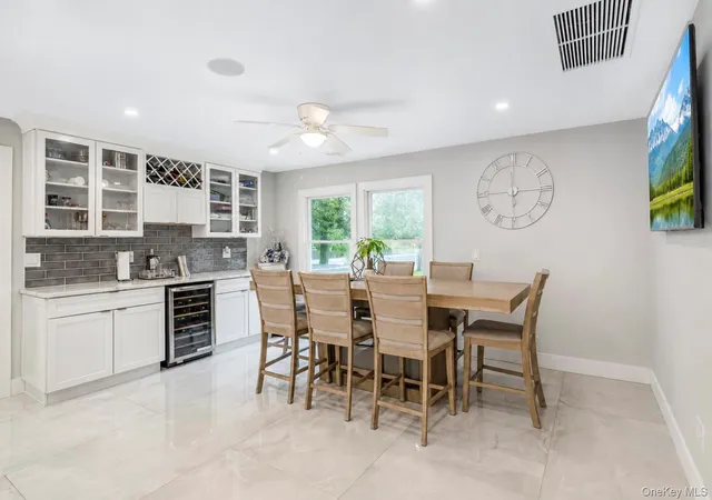 Photo 4 of Single family home for sale at 15 Dillon Dr, Huntington, NY 11746 | MLS# 1047498 | Listing updated on 2026-09-13