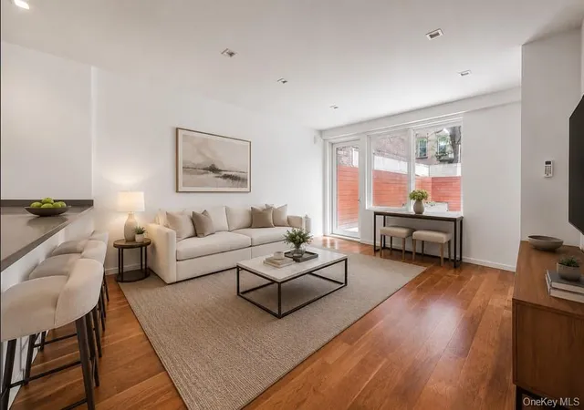 Condo for sale at 311 Hart St #1B, New York, NY 11206 | MLS# 1047627