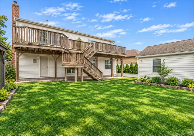 Photo 3 of Sale Pending at 240 N Virginia Ave, Oyster Bay, NY 11758 | MLS# 1047770 | Listing updated on 2026-09-23