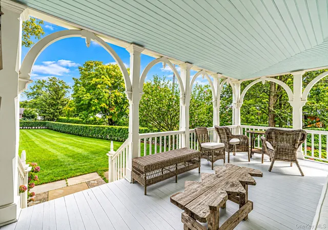 Photo 3 of Single family home for sale at 13 Spring Garden Ave, Shelter Island, NY 11965 | MLS# 1047801 | Listing updated on 2026-09-10