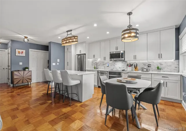Photo 2 of Sale Pending at 73 Lorraine Ter #325, Mount Vernon, NY 10553 | MLS# 1047837 | Listing updated on 2026-09-25