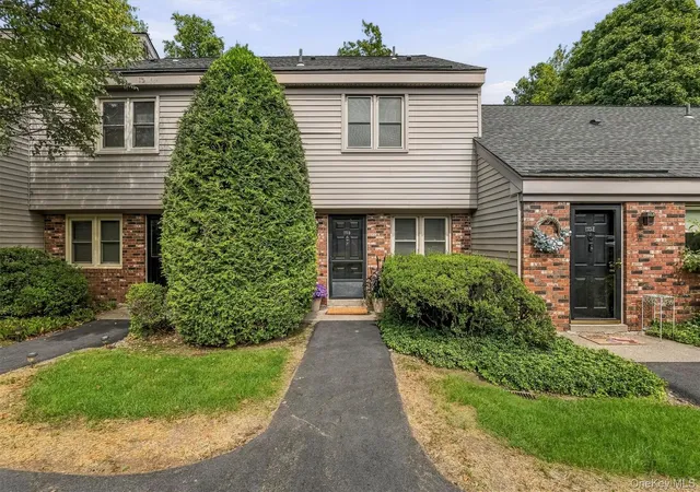 Photo 1 of Condo for sale at 175 D Heritage Hills Dr #D, Somers, NY 10589 | MLS# 1047847 | Listing updated on 2026-09-13