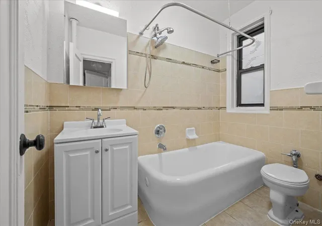 Photo 3 of House for sale at 20 William St #4F, Mount Vernon, NY 10552 | MLS# 1047915 | Listing updated on 2026-10-14